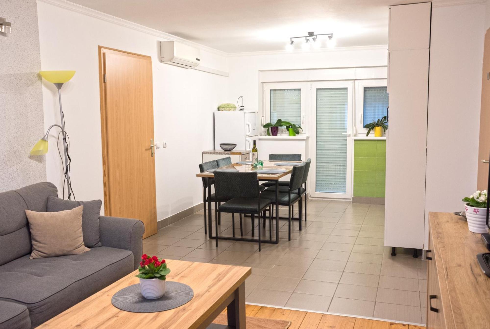 Vesna Apartamento Vukovar Exterior foto