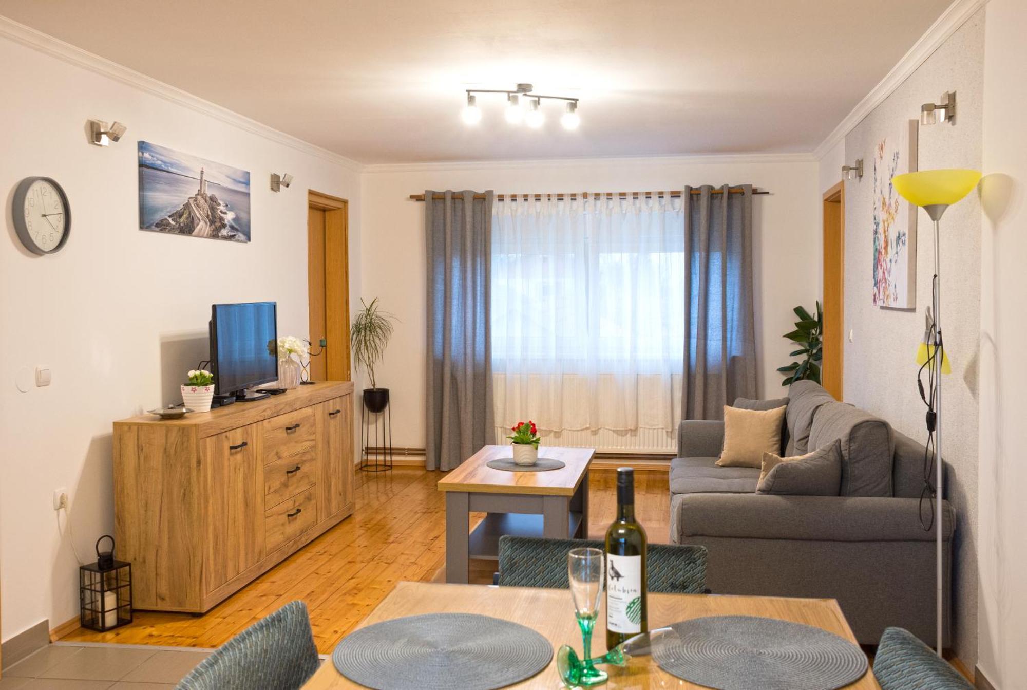 Vesna Apartamento Vukovar Exterior foto